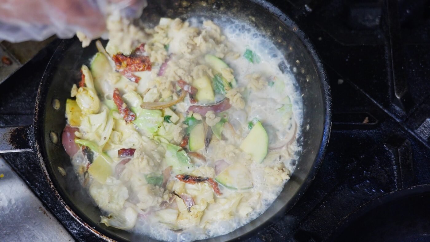 Product in use during a demo video for e-commerce conversion